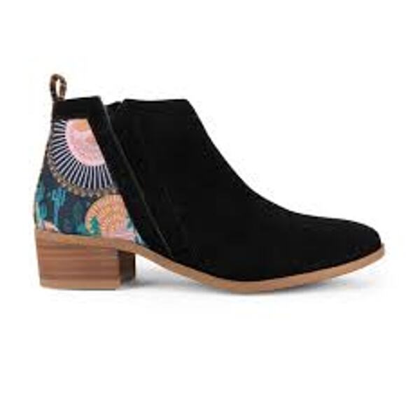 Inkkas Socorro Ankle Booties Suede Leather Zip Sunset Heeled Black Printed 9 - Picture 1 of 7